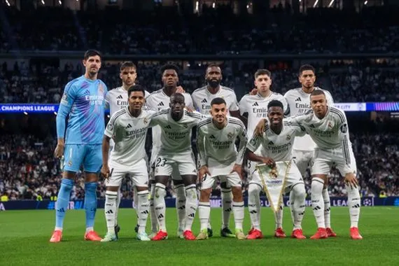 أنشيلوتي يعلن عن تشكيلة ريال مدريد الأساسية لمواجهة أرسنال