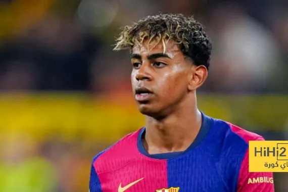 عين على لامين جمال في مباراة برشلونة ودورتموند