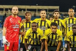 التشكيلة المتوقعة للاتحاد لمواجهة الفتح في الدوري