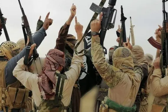 تصعيد أمني خطير في سوريا.. داعش ينفذ 13 هجوماً ويوقع ضحايا بين المدنيين وقسد