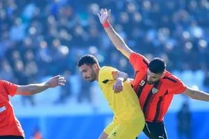 مباراتان في اليوم الختامي من الجولة 28 لدوري النجوم