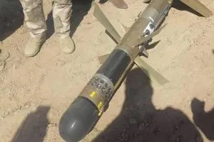 الحشد الشعبي يضبط أسلحة وصواريخ بعملية دهم في الأنبار