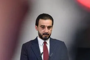 خبير قانوني يحسم الجدل: الحلبوسي لا يحق له العودة لرئاسة البرلمان رغم التبرئة