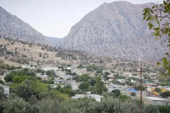 "المنطقة المحظورة".. قواعد تركية تخنق قرية سيرجال في العراق