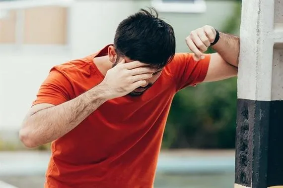 اخصائية أعصاب توضح مدى تأثير الدوخة وارتباطها بالامراض
