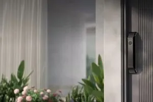 هواوي تكشف عن قفل Smart Door Lock 2 بتقنية التعرف على كف اليد