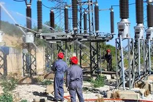 مستشار يكشف خطط بديلة لمواجهة نقص الغاز ويؤكد تحقيق تقدم بالربط الكهربائي
