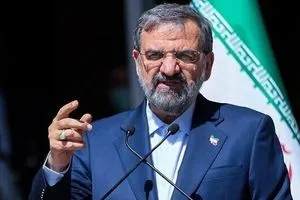 رضائي: إيران مستعدة لأي سيناريو ومواجهتها لها عواقب وخيمة