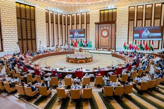 الموسوي: قمة الجامعة العربية بلا جدوى وقراراتها "حبر على ورق"