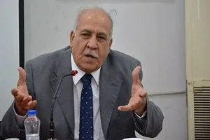 عبد اللطيف: بيان مجلس التعاون الخليجي بشأن خور عبد الله تدخل سافر وعلى الحكومة الرد الفوري