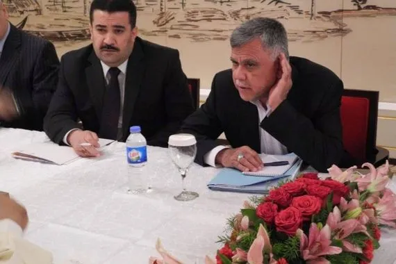 "خور عبد الله: حين يُباع الوطن بثمن بخس… خيانة الداخل أم نفوذ الخارج؟"