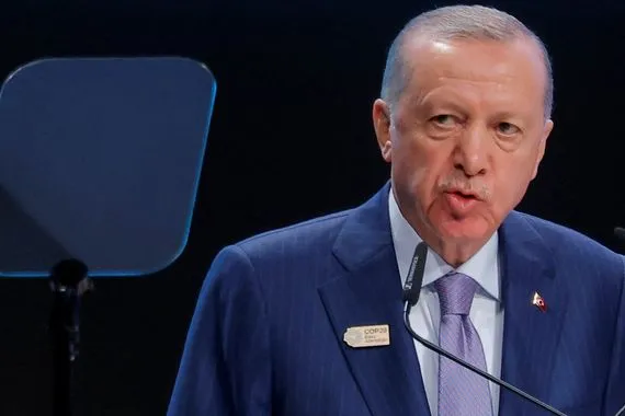 أردوغان يفتح باب المحادثات مع بغداد وأربيل: نحو اتفاق تاريخي لتسليم "الكردستاني" سلاحه