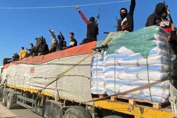 إعلام إسرائيلي المليشيا التي سلحناها في غزة تشتهر بالتهريب والابتزاز والدعارة