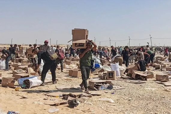 5 شهداء برصاص الاحتلال قرب مركز توزيع المساعدات الأمريكية غربي رفح قناة العالم الاخبارية
