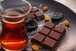 الشاي والشوكولاتة دراسة جديدة تكشف الفوائد المفاجئة وكالة بغداد اليوم الاخبارية