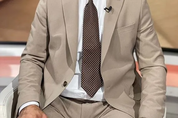 دولي سابق يدعو اتحاد الكرة للضغط على نظيره الآسيوي