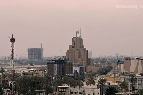 طقس متقلب في العراق أمطار وغبار وحرارة متصاعدة شفق نيوز