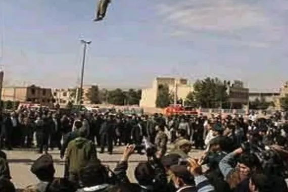إيران اعدام تسعة مسلّحين وقطع يدي سارقين