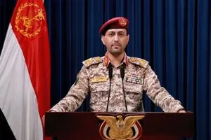 الحوثيون يعلنون استهداف مطار اللد الصهيوني بصاروخين