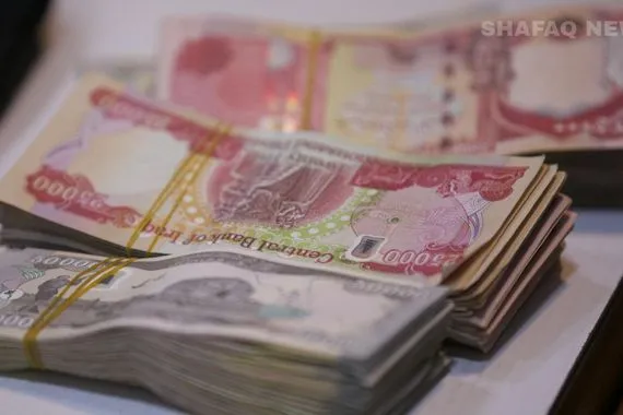 الموازنة المفقودة معيشة العراقيين تتحول إلى أداة سياسية في مزاد الدعاية الانتخابية شفق نيوز