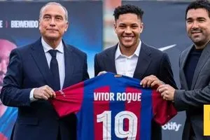 السبب الرئيسي لفشل فيتور روكي في برشلونة