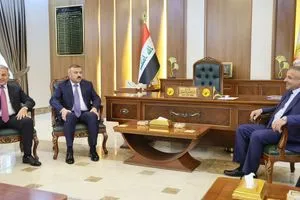 وزير الداخلية يصل إلى صلاح الدين