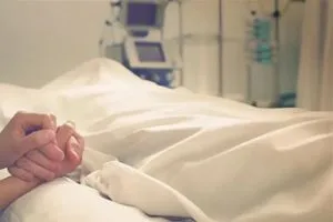ما الحاسة التي تودعنا أخيرًا عند الموت