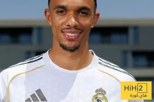 أرنولد يحترم إسبانيا ميسي لم يفعل ذلك أبدًا