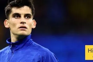 ماذا قال جيرارد مارتن عن مستقبله مع برشلونة بعد اهتمام أندية الدوري الإنجليزي