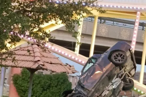 بالصور وفاة وإصابة 5 أشخاص بحادث سير مروع في فلكة العمارة