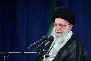 السيد الخامنئي القوات المسلحة ستجعل النظام الصهيوني الخبيث بائساً