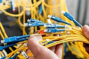 الاتصالات الإيرانية تعلن فرض قيود على الإنترنت بالبلاد