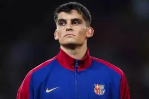 برشلونة يُصدر بيانًا رسميًا بشأن إصابة جيرارد مارتن