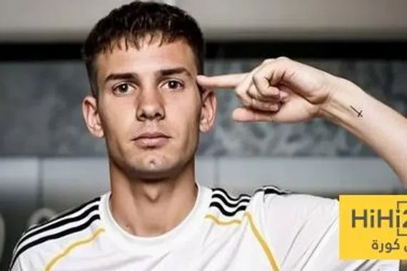 لاعب الريال السابق يوضح رأيه في مقارنة ماستانتونو مع لامين
