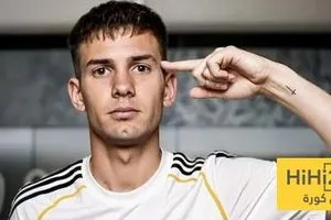 لاعب الريال السابق يوضح رأيه في مقارنة ماستانتونو مع لامين