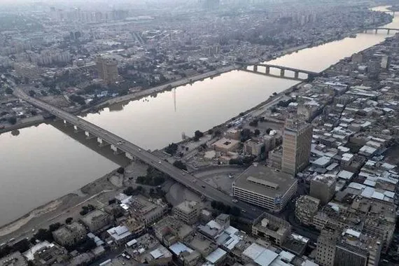 تأجيل ملتقى العراق للاستثمار بسبب الأوضاع الإقليمية وإغلاق الأجواء
