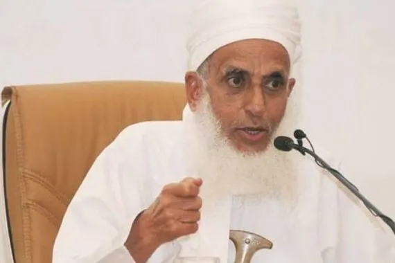 مفتي عُمان يدين العدوان على إيران ويدعو المسلمين إلى التوحد ونصرة اخوانهم قناة العالم الاخبارية