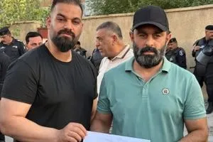 أهالي منطقة حي الجمهورية في البصرة لا نريد المقرنص والتبليط نريد الماء وكالة بغداد اليوم الاخبارية