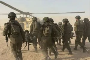 إسرائيل تقوم بحشد عسكري كبير على حدود لبنان وسوريا ماذا يجري