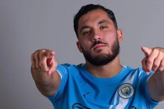 ماذا قال ريان شرقي عن مركزه المفضل في الملعب