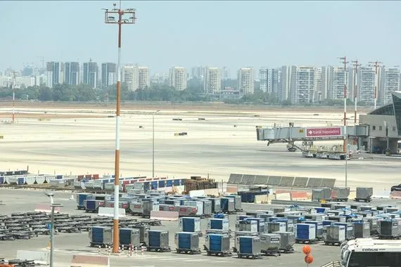 إعلام عبري إسرائيل هربت طائراتها المدنية للخارج سرا