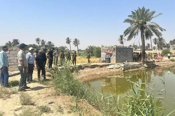 حملات ميدانية مستمرة لإزالة التجاوزات على عمود نهر دجلة في ميسان