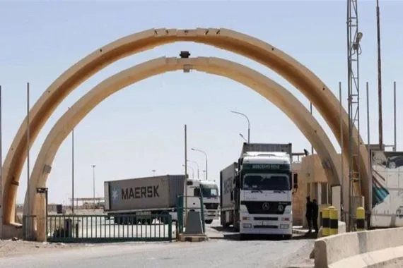 المنافذ تعلن دخول أول شاحنة سورية عبر منفذ القائم واستئناف حركة المسافرين