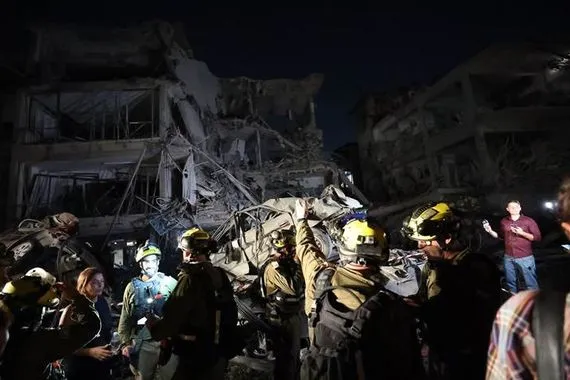إيران تطلق دفعة جديدة من الصواريخ على إسرائيل