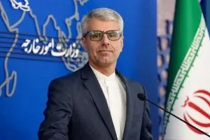 بقائي تصريحات الرئيس الفرنسي حول البرنامج النووي الايراني مخزية قناة العالم الاخبارية