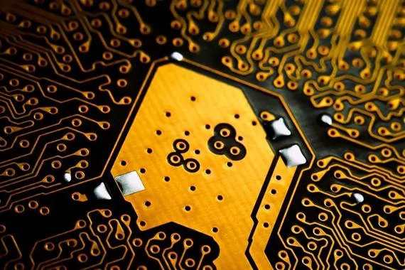 هل تكتب الصين نهاية الهيمنة الأميركية على برمجيات تصميم المعالجات