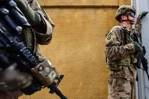 سفارة الشر والدمار نائب يكشف عن تحركات نيابية لطرد وكر التجسس الأمريكي من بغداد