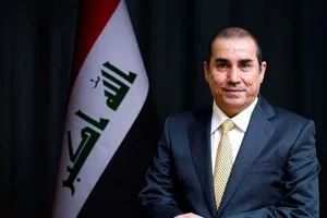 العراقيون العالقون الممر التركي سالك للعودة وسفارة بغداد الـ فيزا تمنح بالمطارات