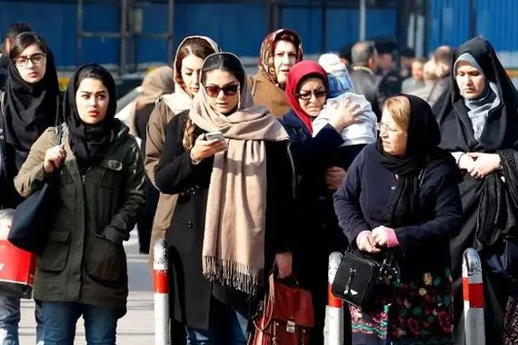 إيران تحصن مواطنيها في المساجد والمترو وتدرس الانسحاب من معاهدة نووية شفق نيوز