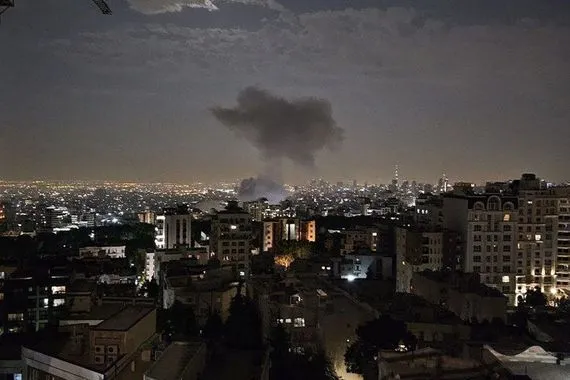 الحرس الثوري الإيراني يعلن استشهاد 3 قادة